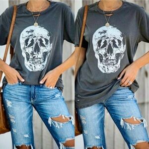 Vici Distressed Skull Graphic T-Shirt Women’s Lulu Simon Studio
